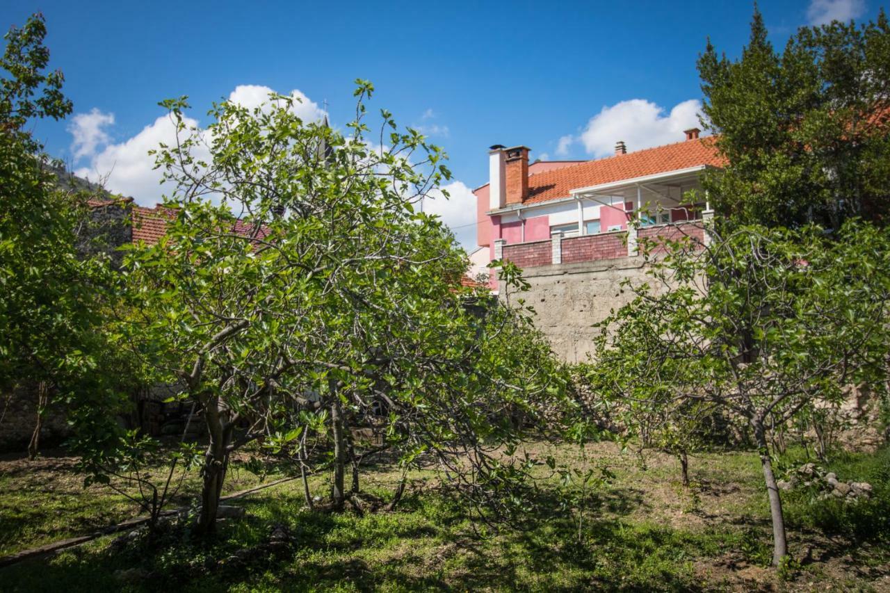 Apart As Apartment Mostar Exterior photo